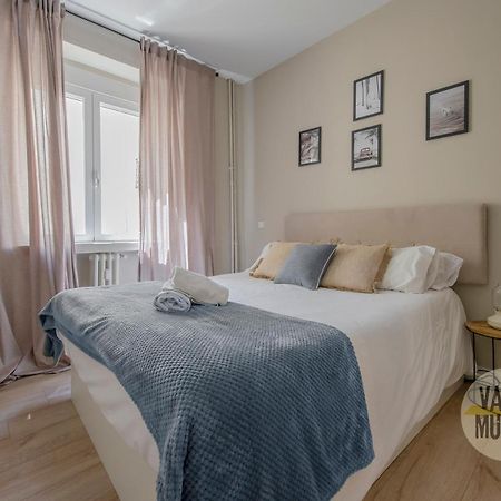 Appartamento Cool Piso De 3Hab En El Centro De Madrid-La Latina Esterno foto
