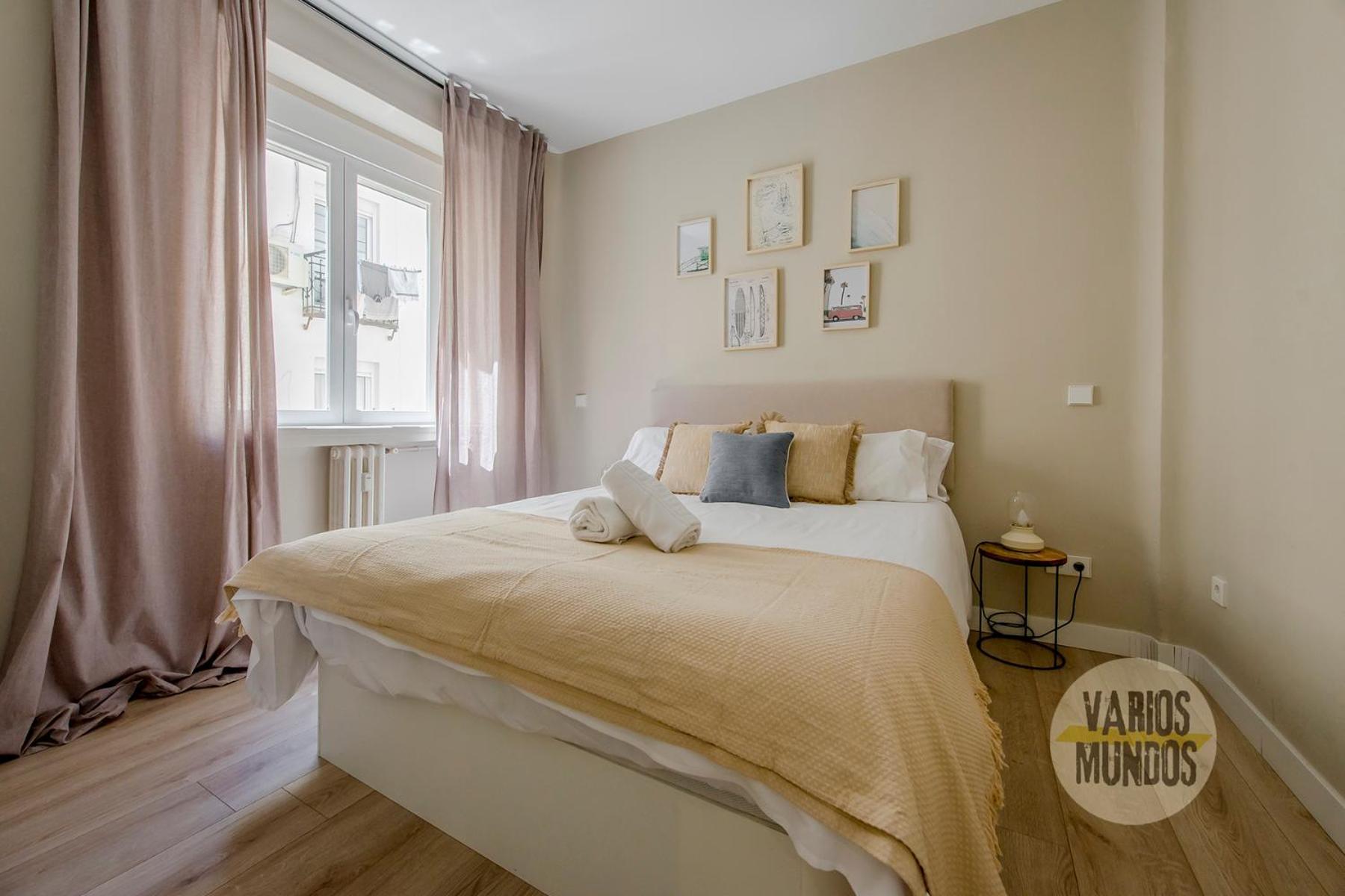 Appartamento Cool Piso De 3Hab En El Centro De Madrid-La Latina Esterno foto